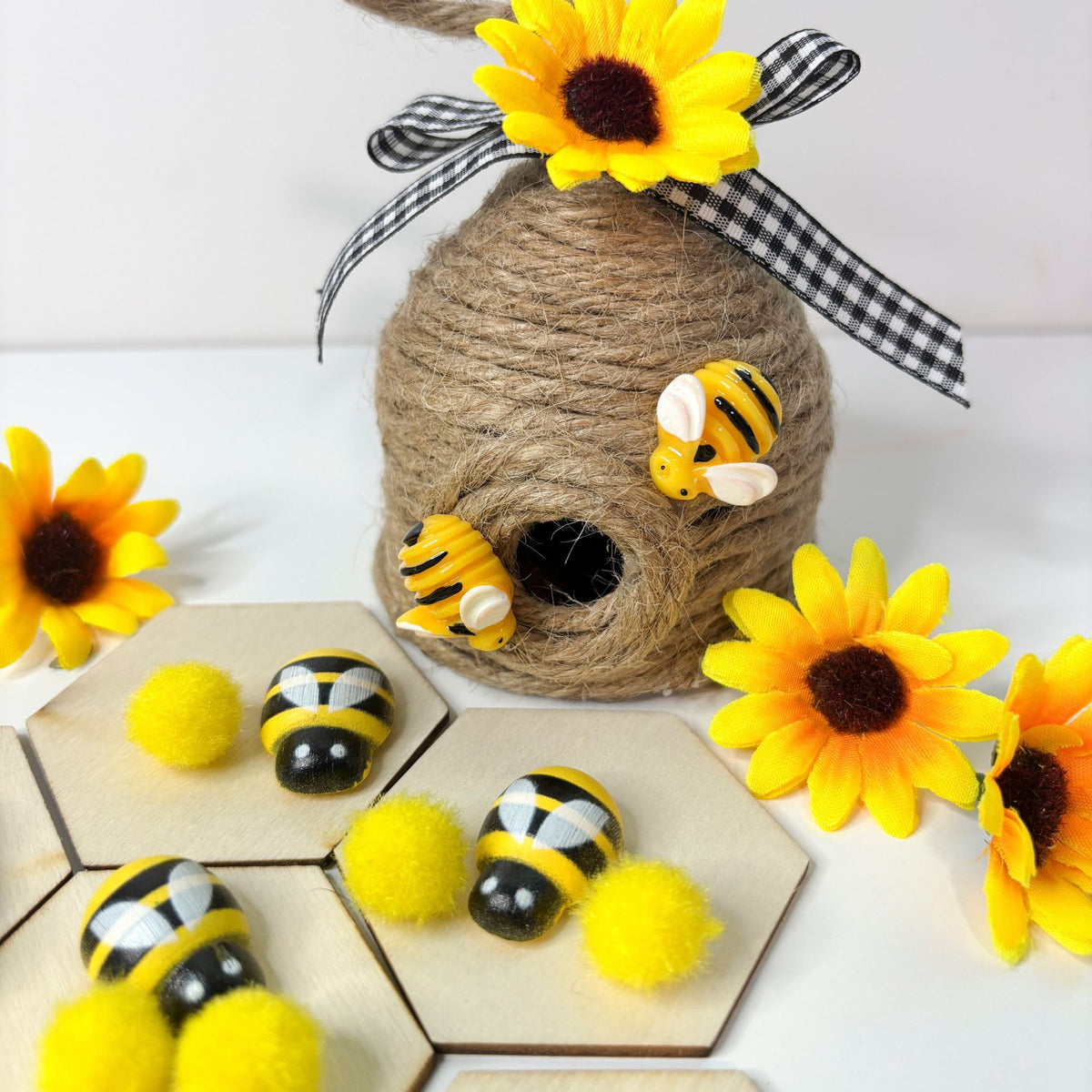 Bee Sensory Kit | Preschool Nature Sensory Bin | Fine Motor & Bee Learning Activity