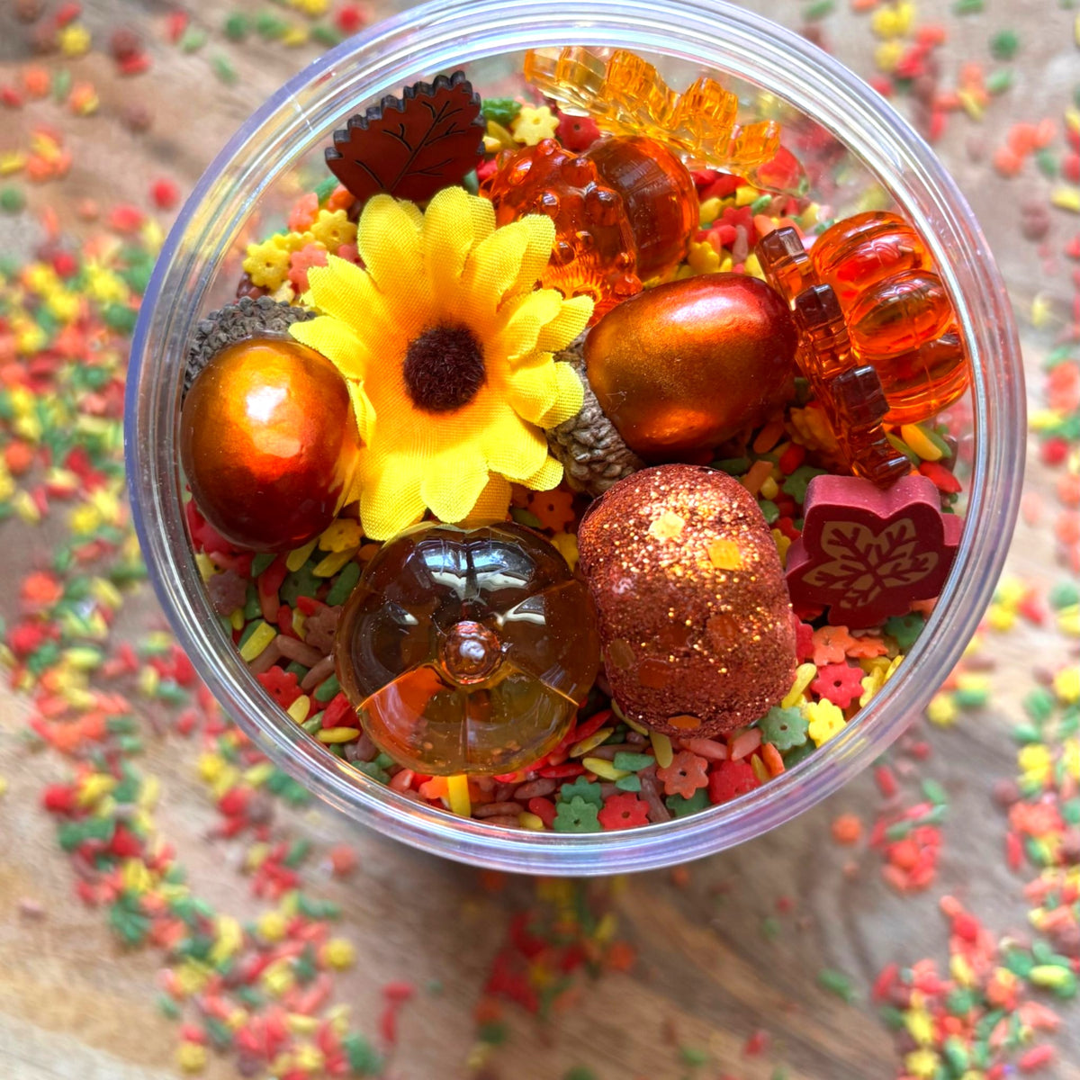 Fall Harvest Scoop & Play Sensory Mix
