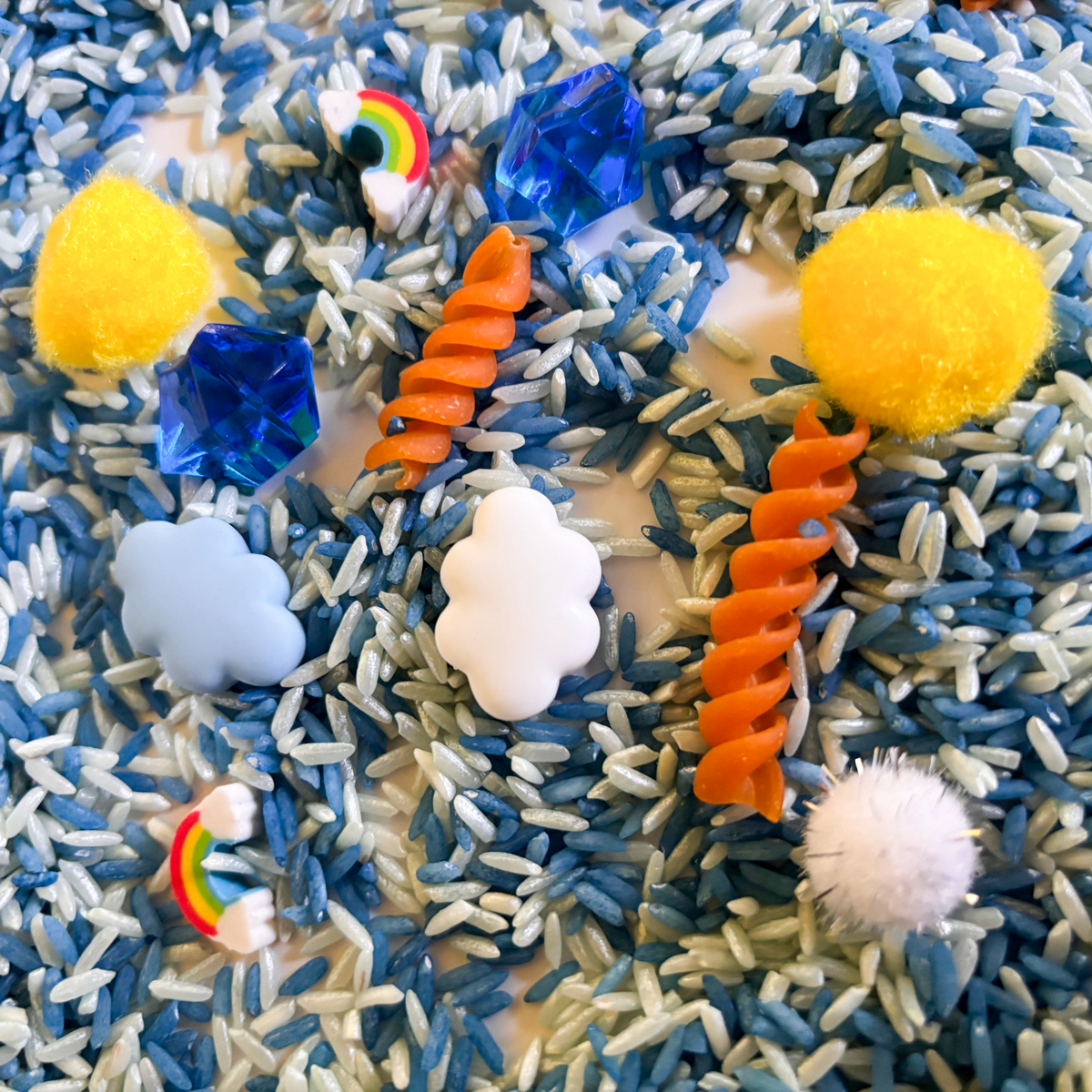 Weather Watch Scoop & Play Sensory Mix
